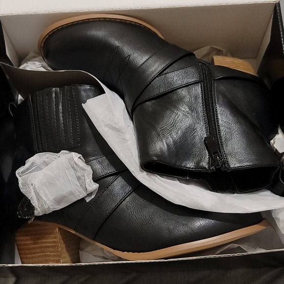 Booties - Picture 1 of 6